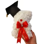 Rose Bear αρκουδάκι λευκό με καπέλο αποφοίτησης και κόκκινη κορδέλα